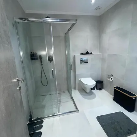 Three With 2 Baths In Evosmos 公寓 塞萨洛尼基